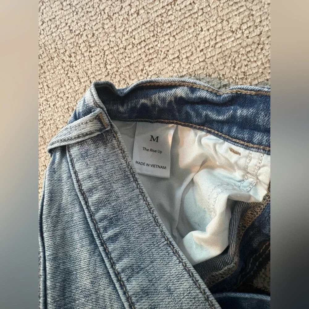 Blue Jean Shorts with Distressed Raw-Edge Hem - Picture 4 of 5